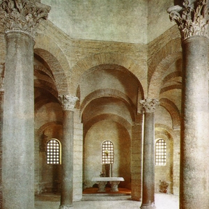 santa Sofia chiesa colonne interno visita guidata